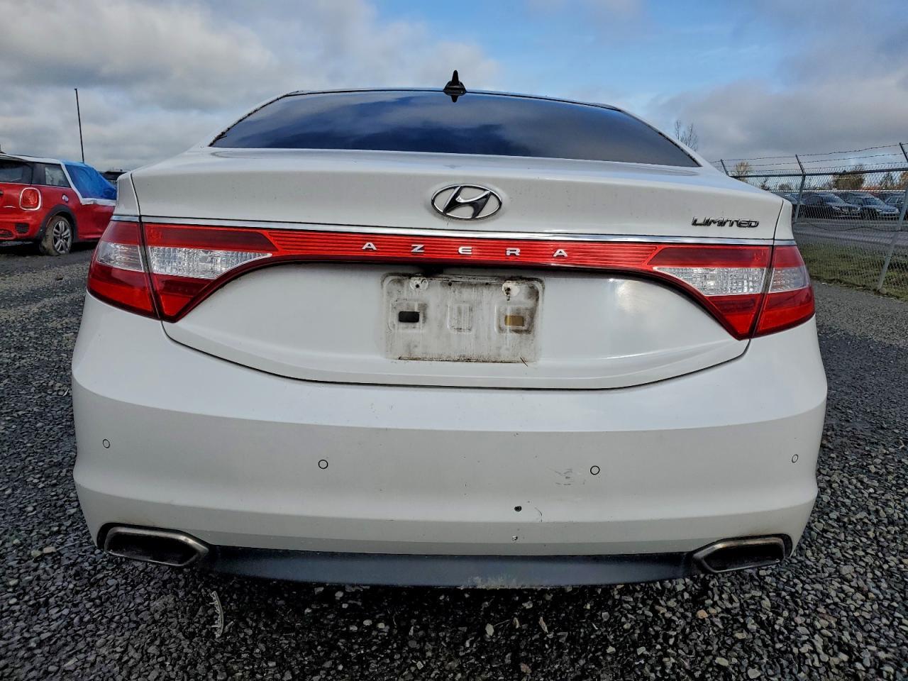 2017 HYUNDAI Azera