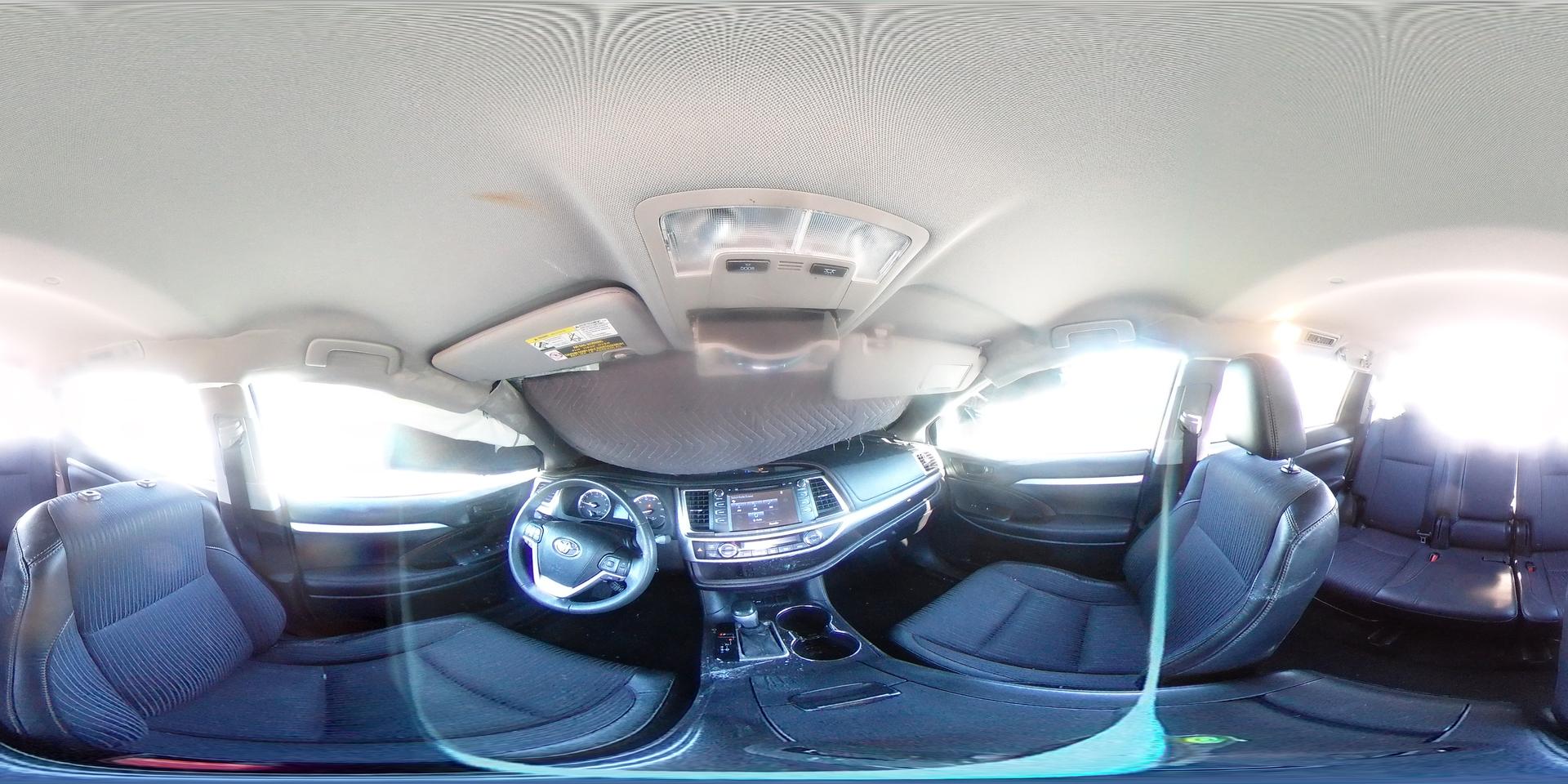 2016 TOYOTA HIGHLANDER