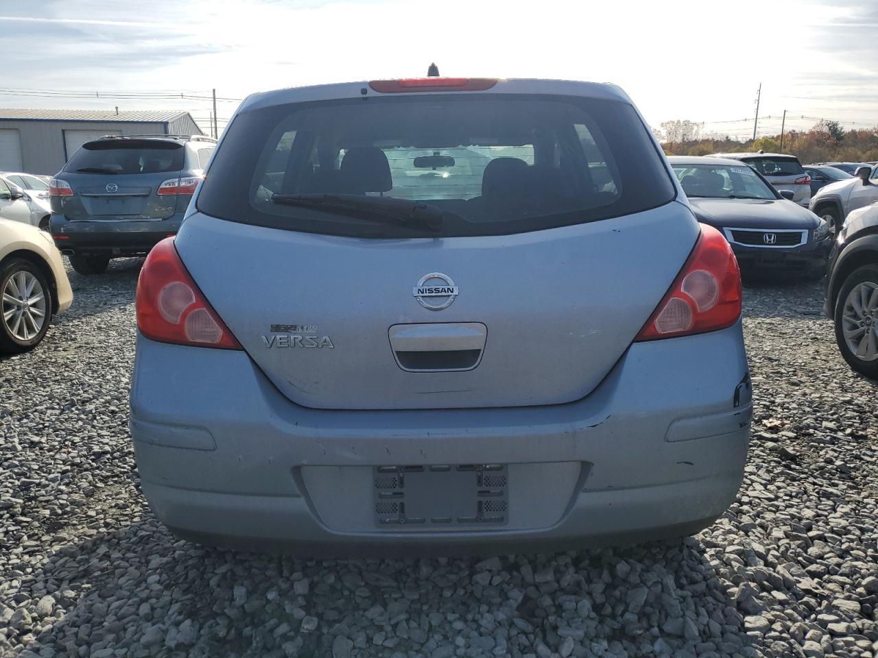 2009 NISSAN VERSA