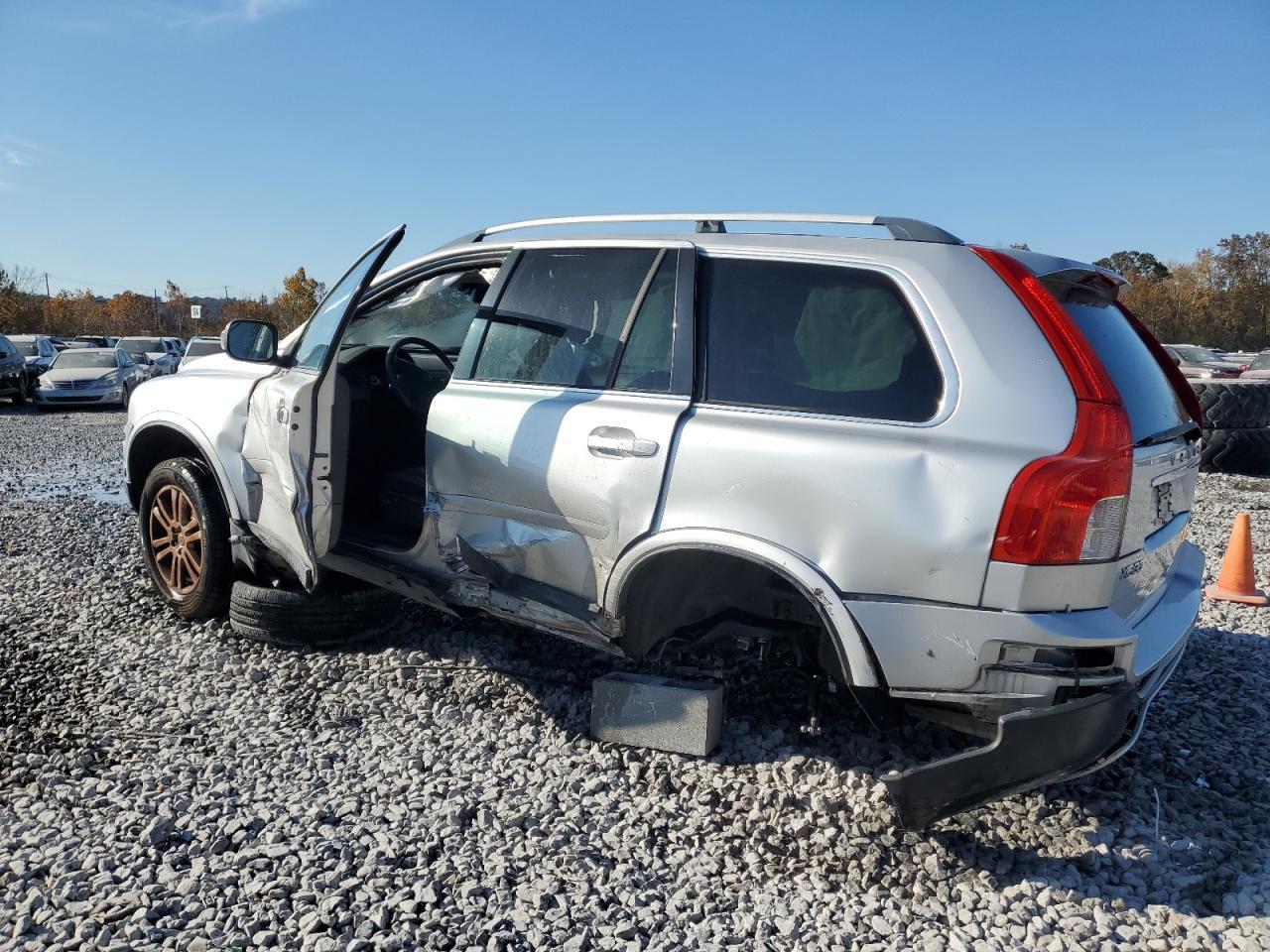2010 VOLVO XC90