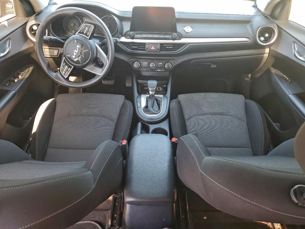 2022 KIA FORTE