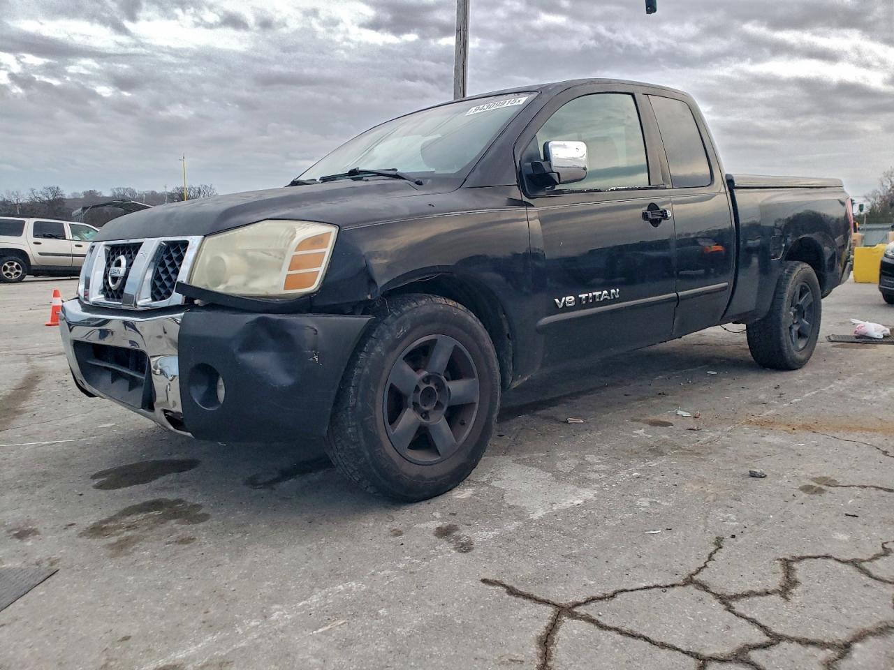 2005 NISSAN Titan