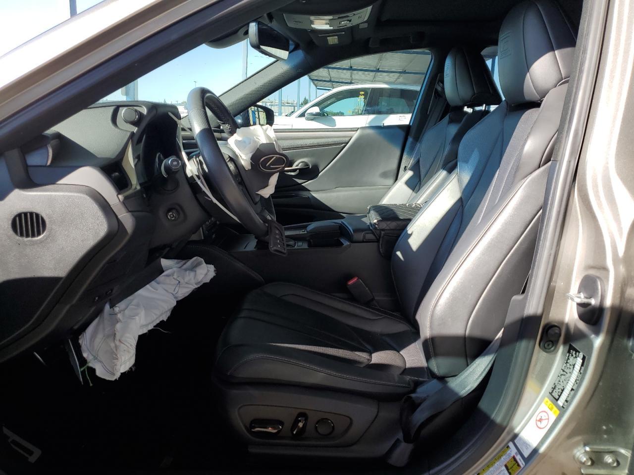 2019 LEXUS ES 350