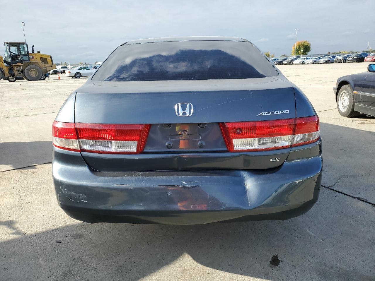 2004 HONDA ACCORD