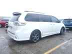 2016 TOYOTA SIENNA