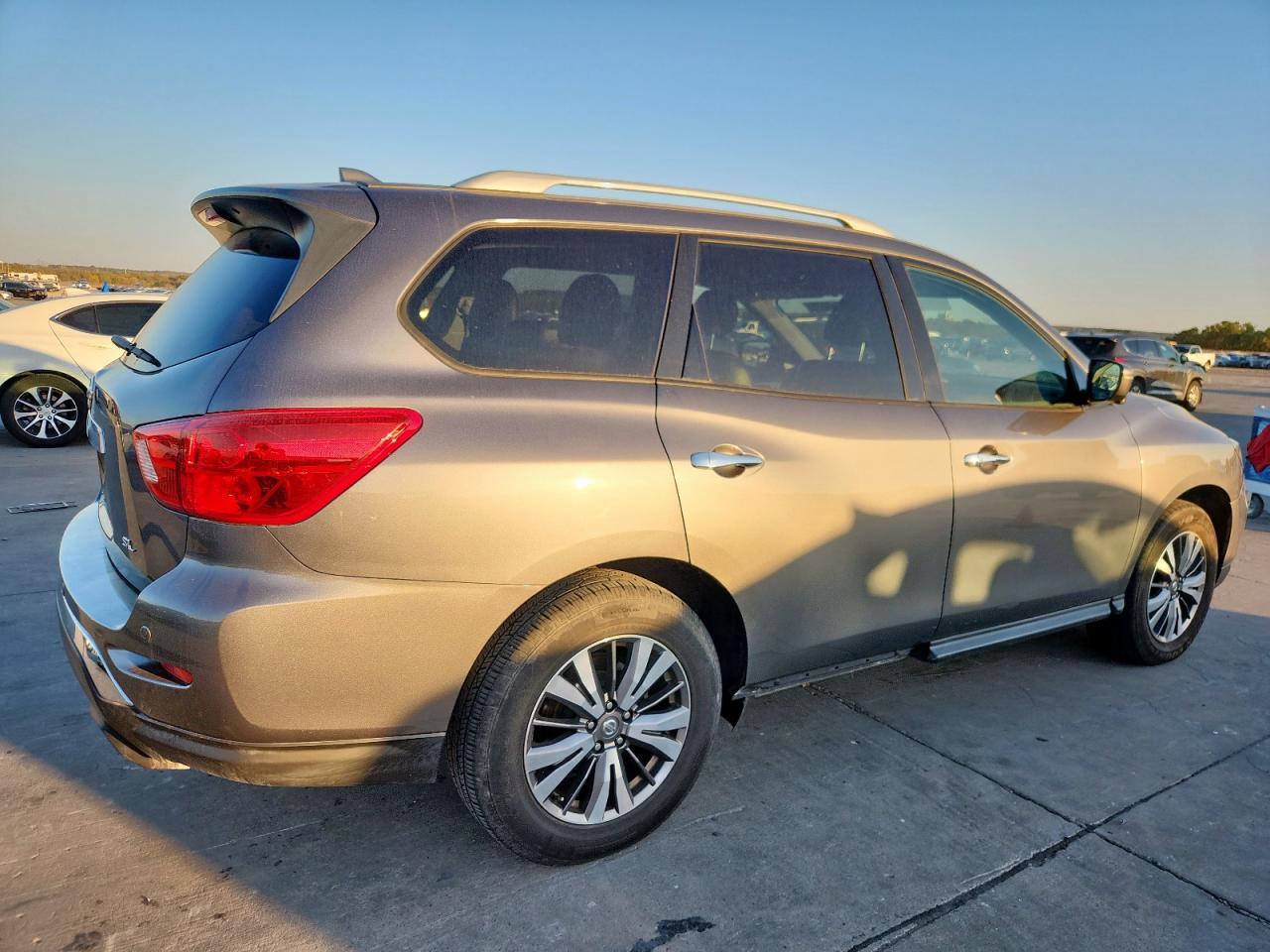 2019 NISSAN PATHFINDER