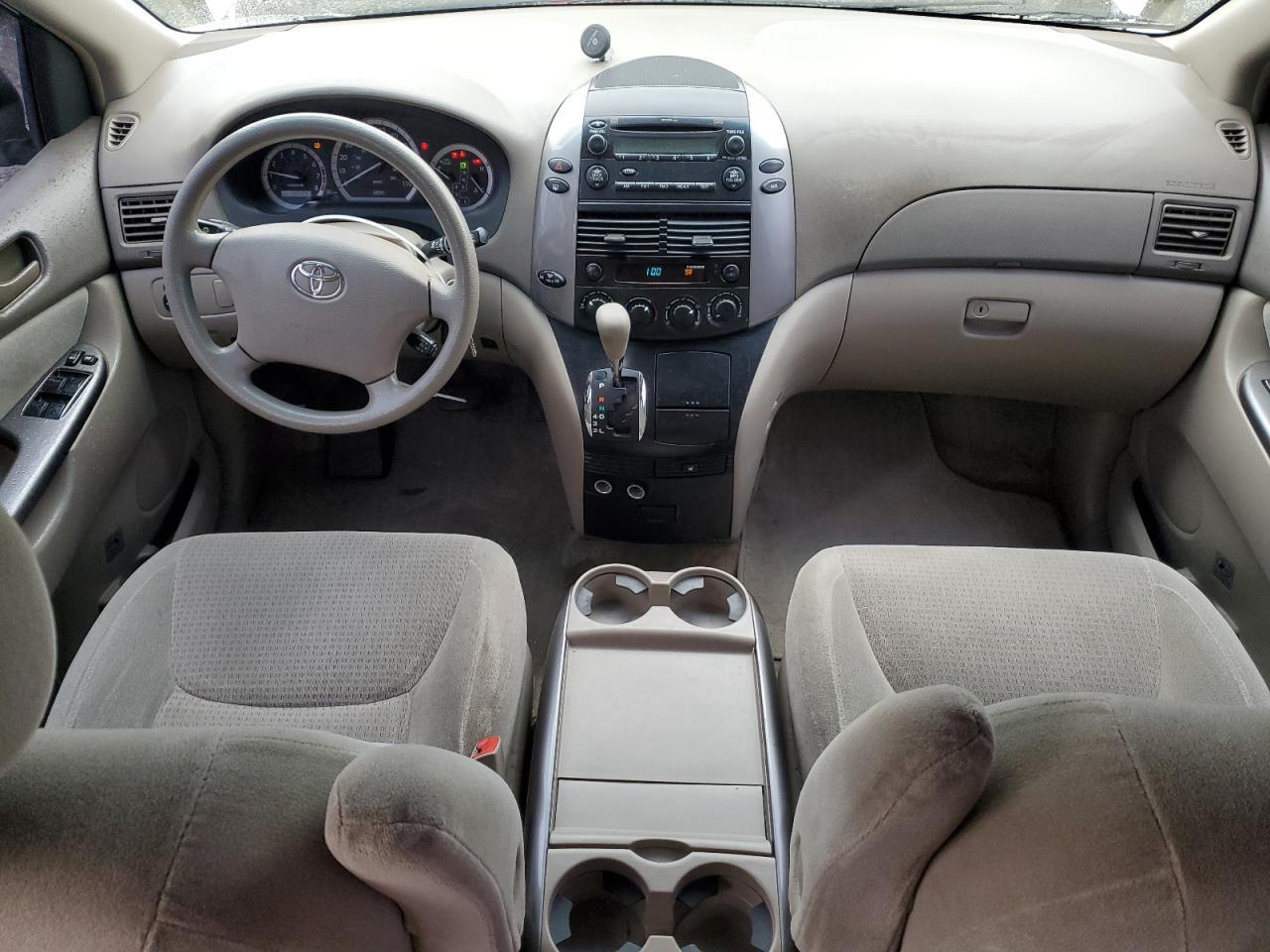 2008 TOYOTA SIENNA