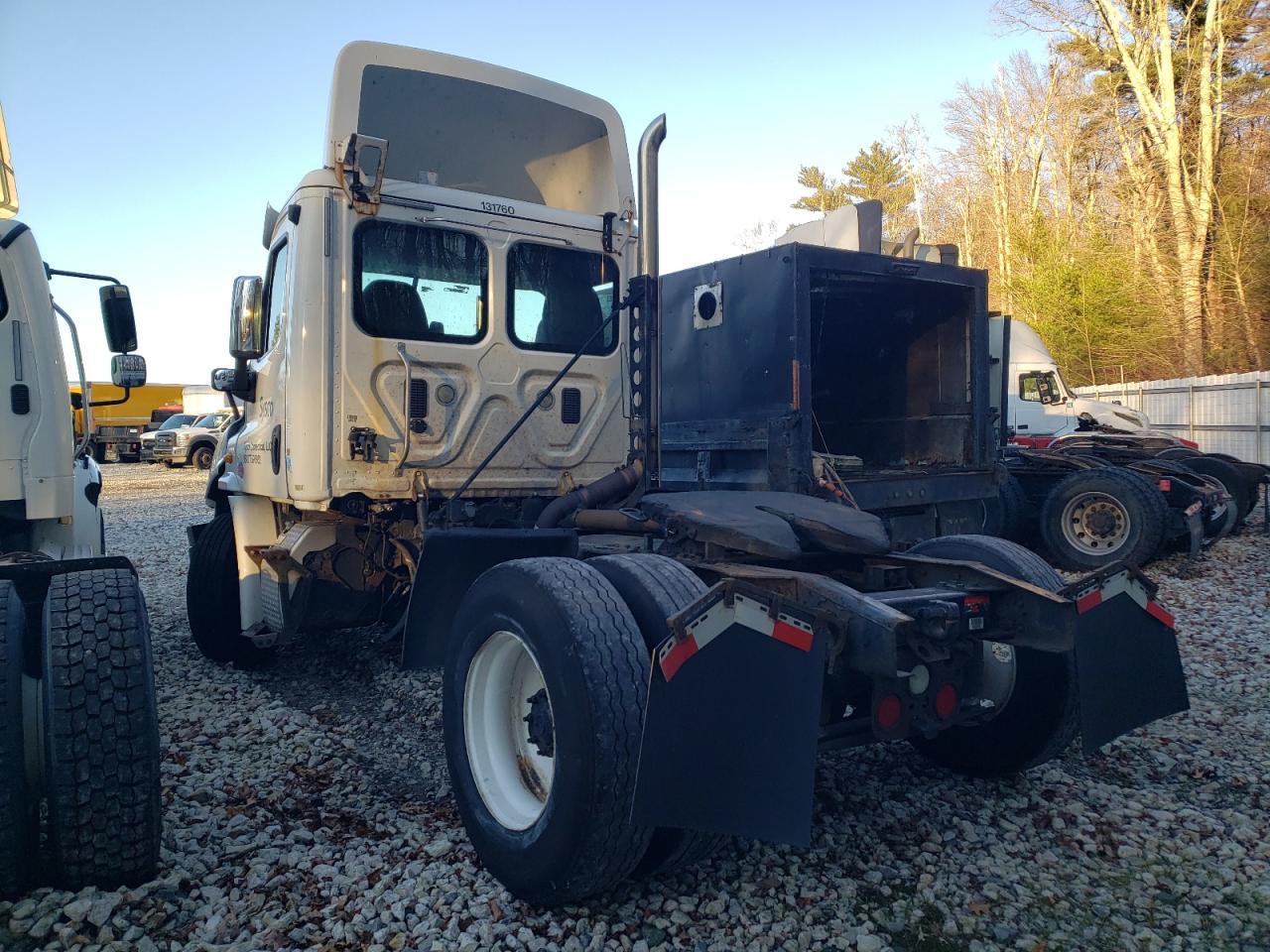 2013 FREIGHTLINER CASCADIA