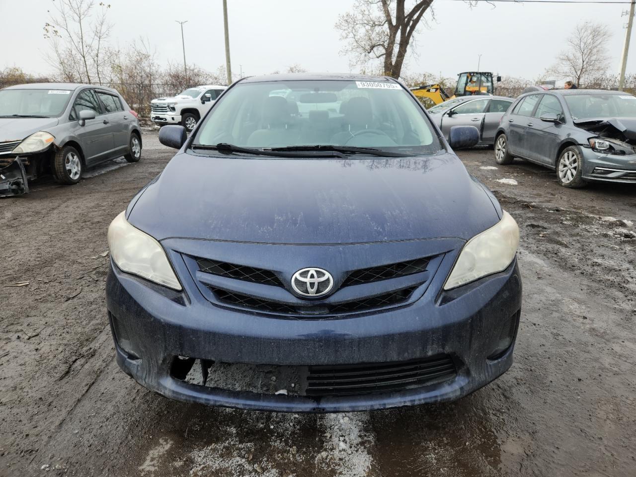 2011 TOYOTA COROLLA