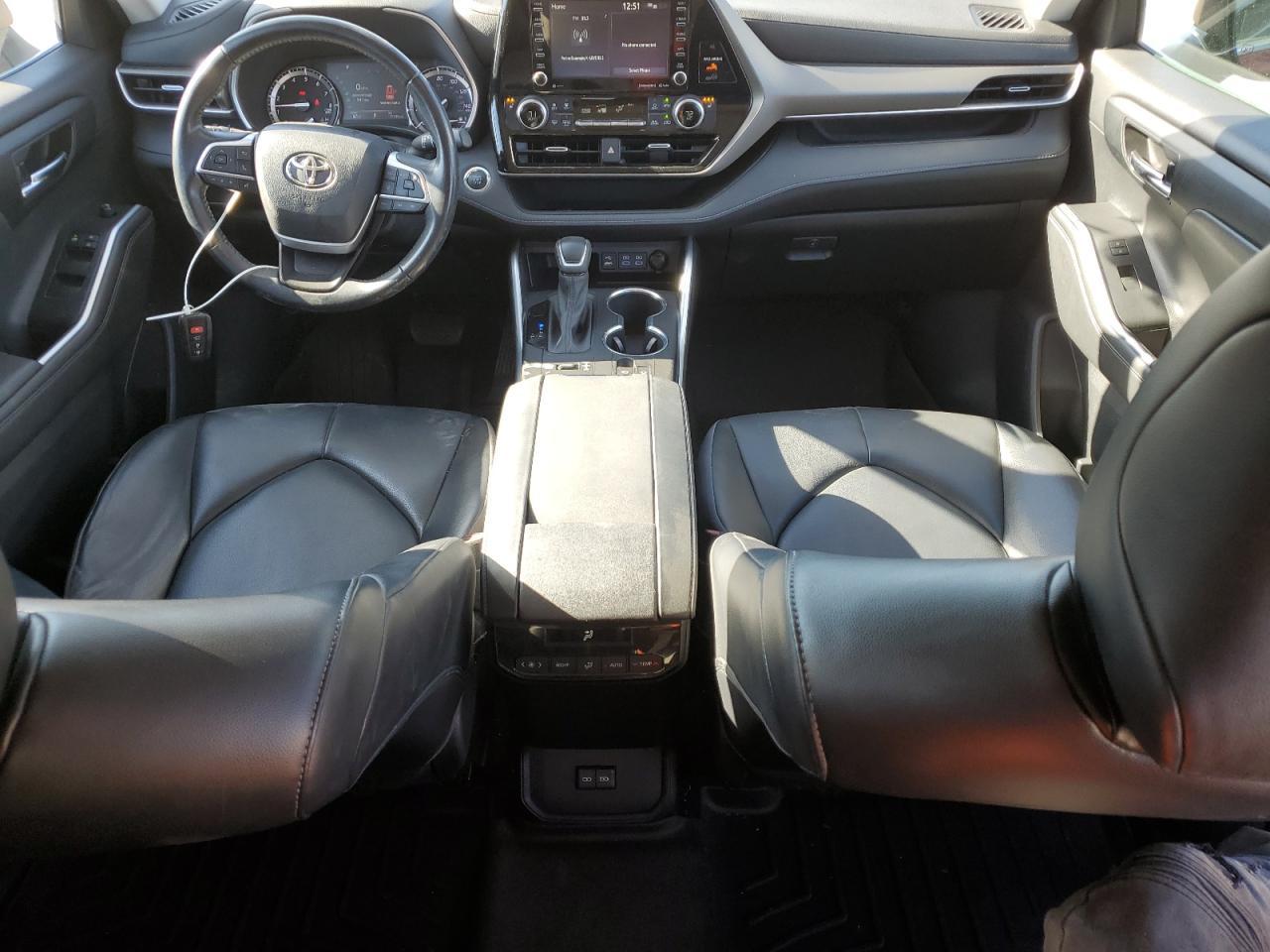 2022 TOYOTA HIGHLANDER