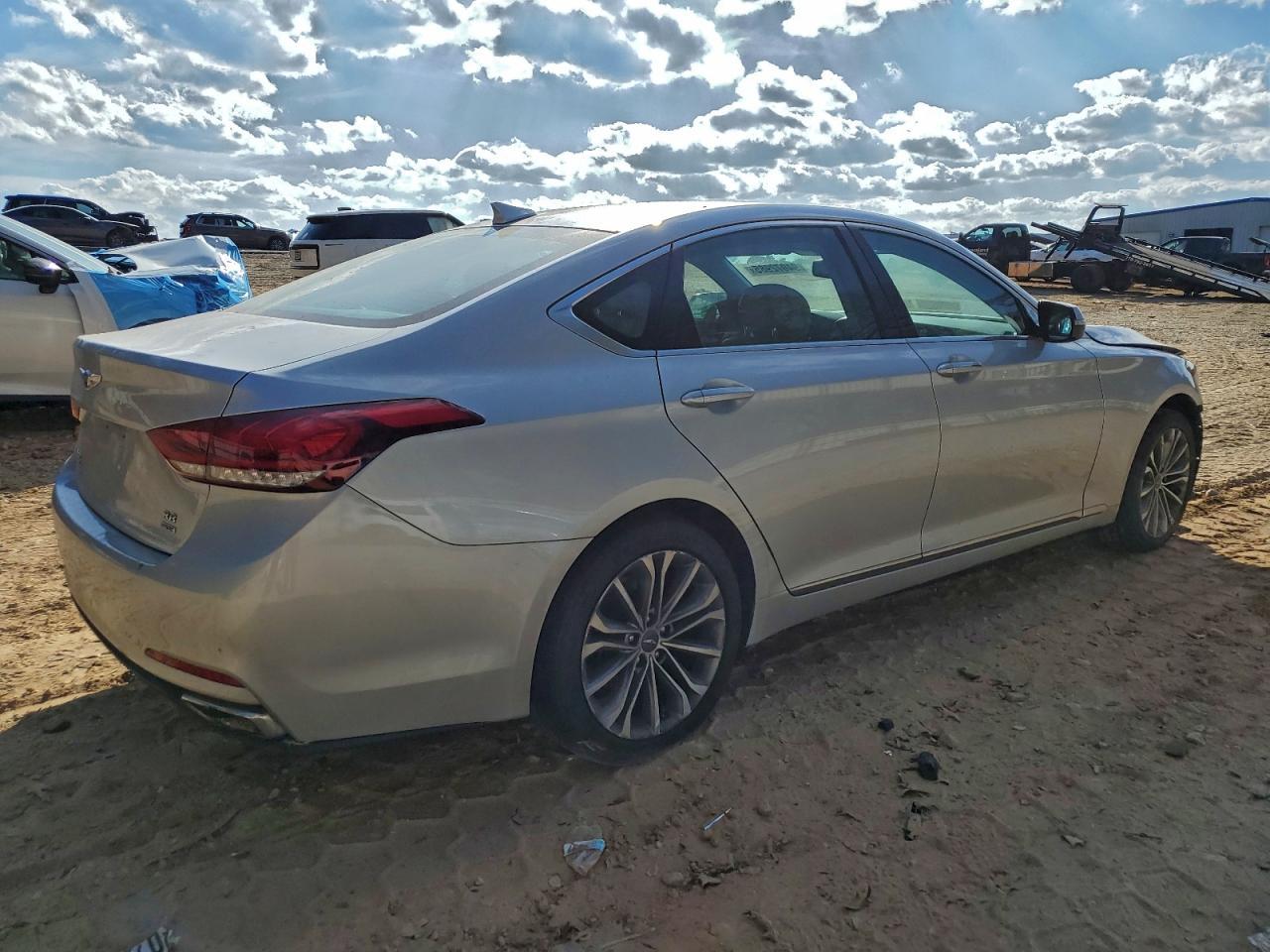 2017 GENESIS G80