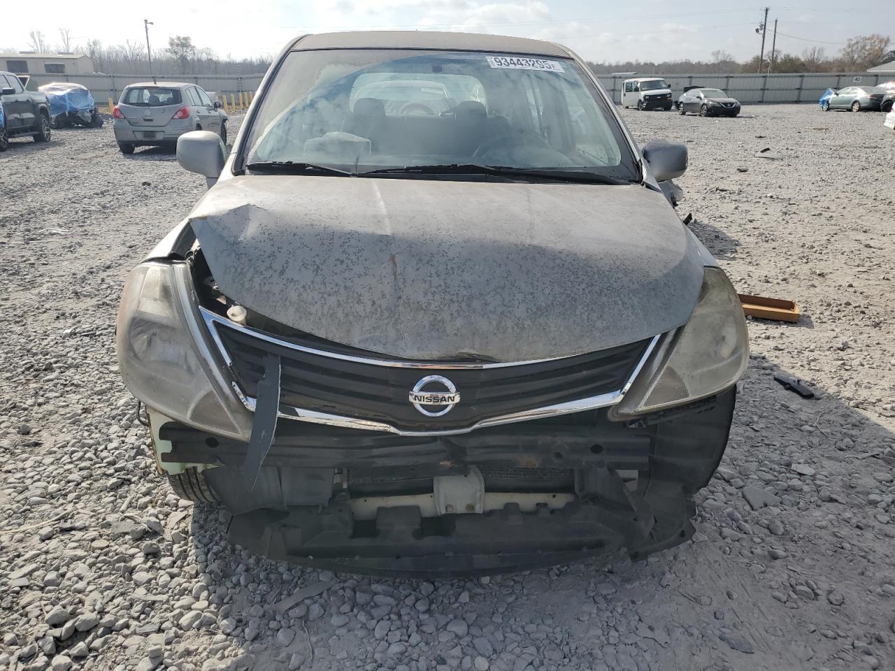 2010 NISSAN VERSA