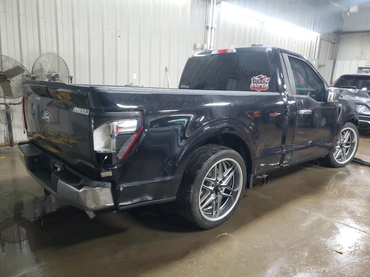 2024 FORD F-150 Lightning
