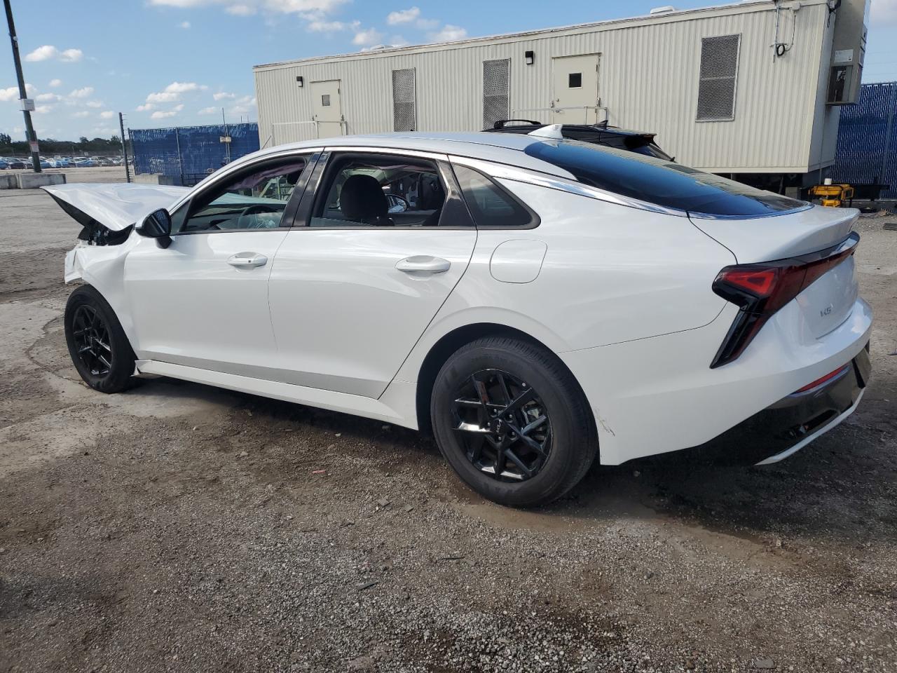 2025 KIA K5