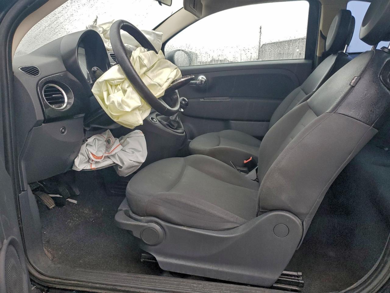 2015 FIAT 500