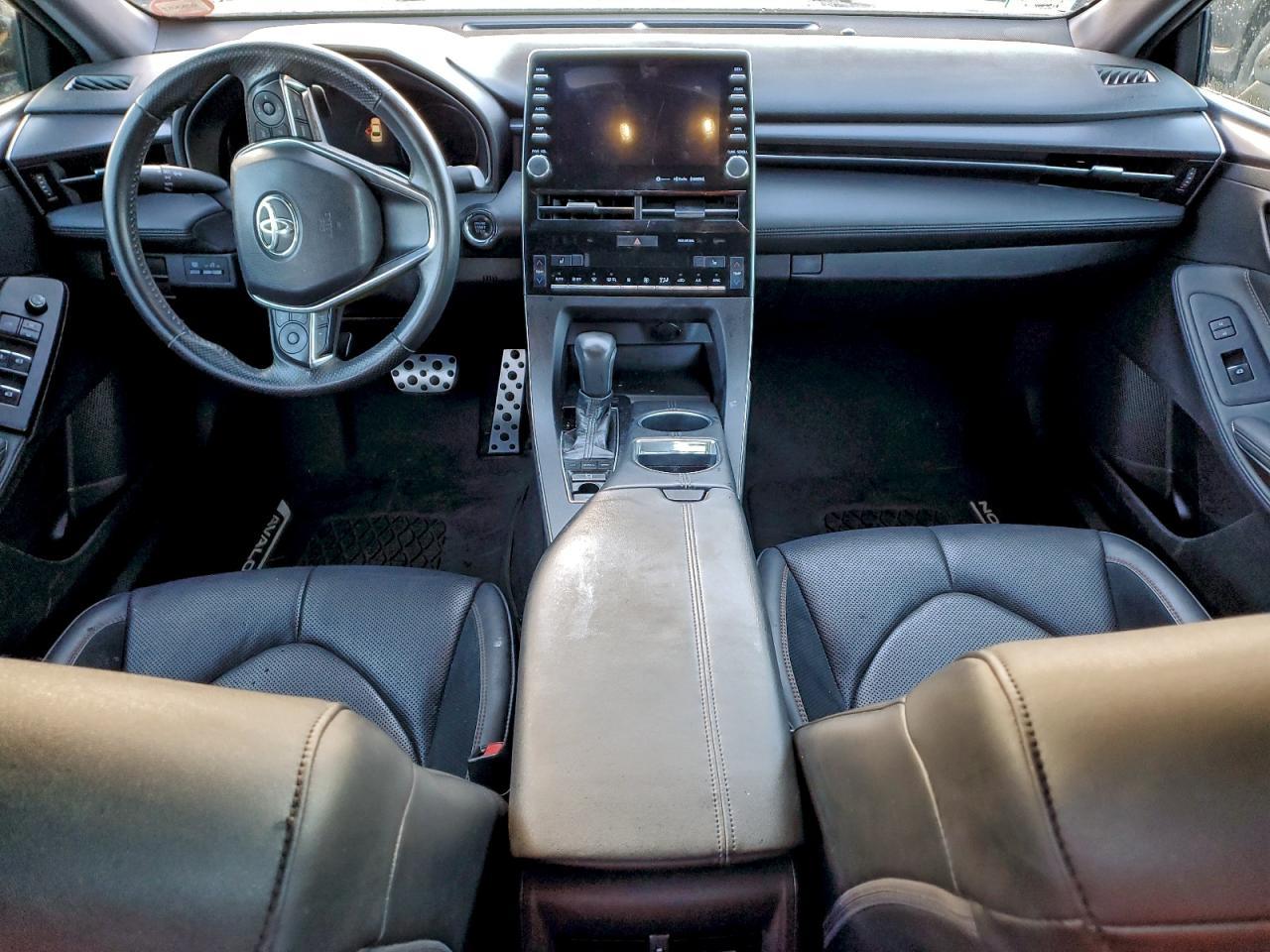 2019 TOYOTA Avalon