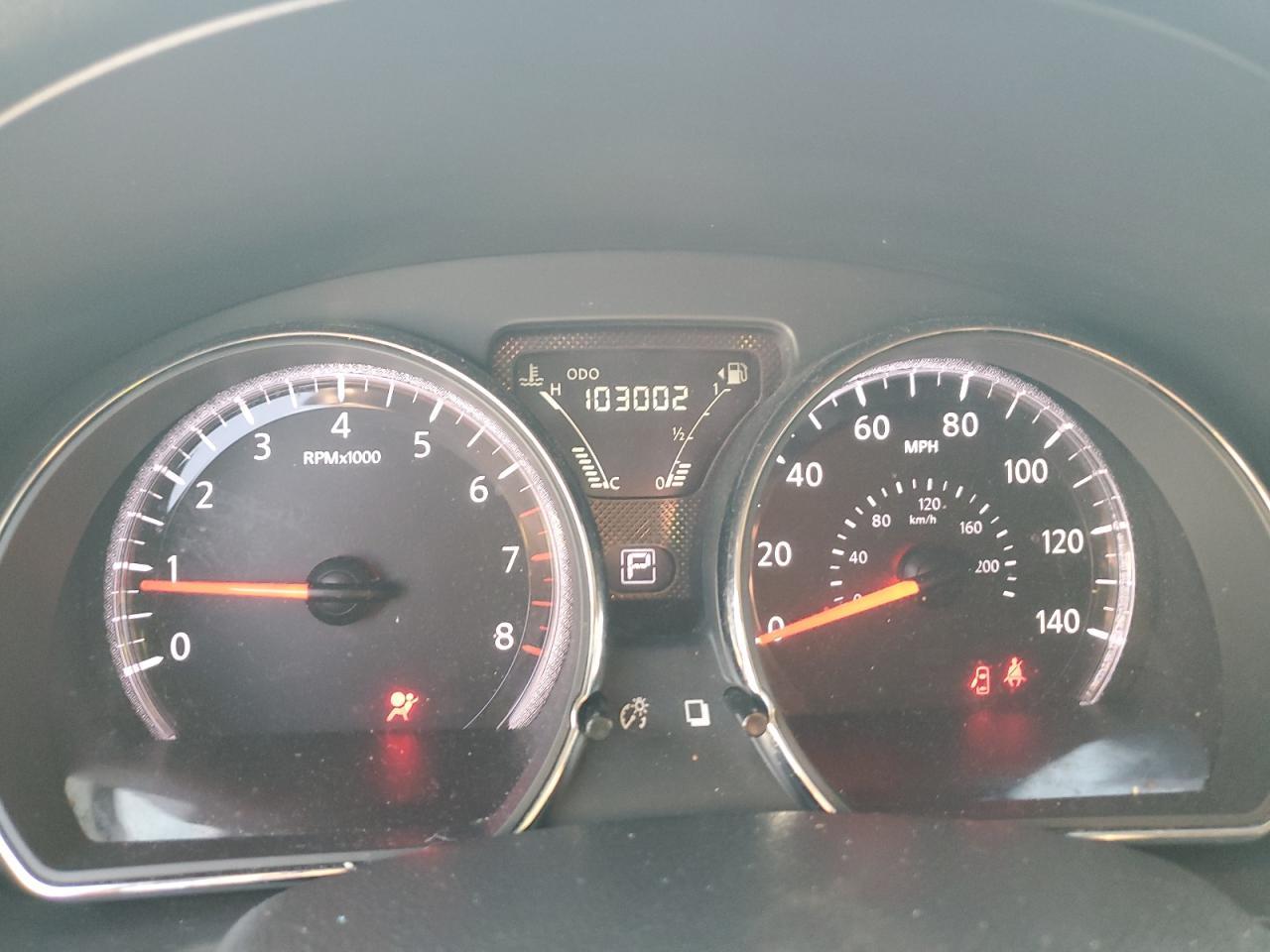 2017 NISSAN VERSA