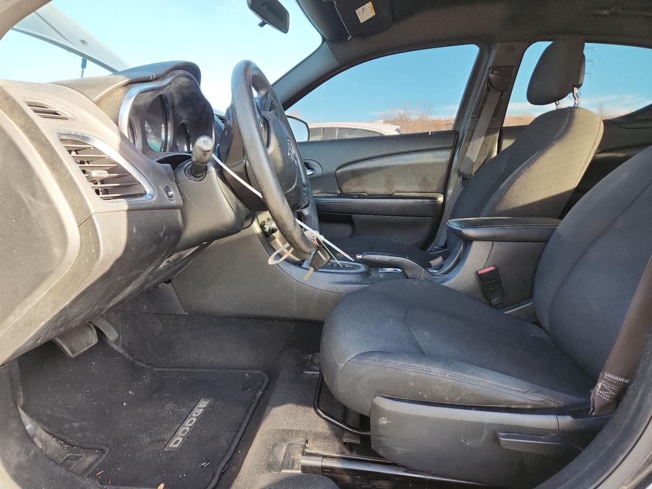 2013 DODGE Avenger