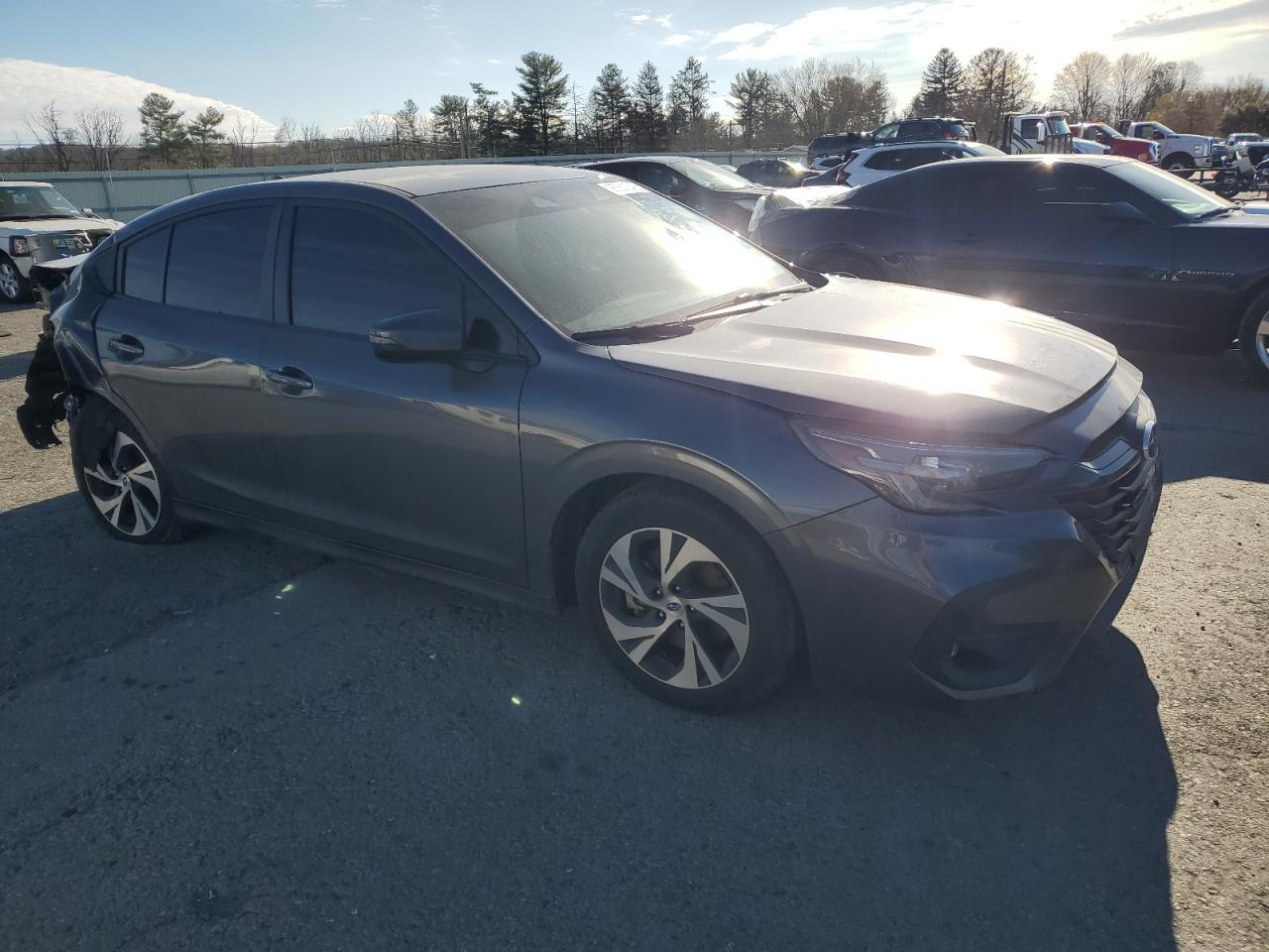 2024 SUBARU Legacy