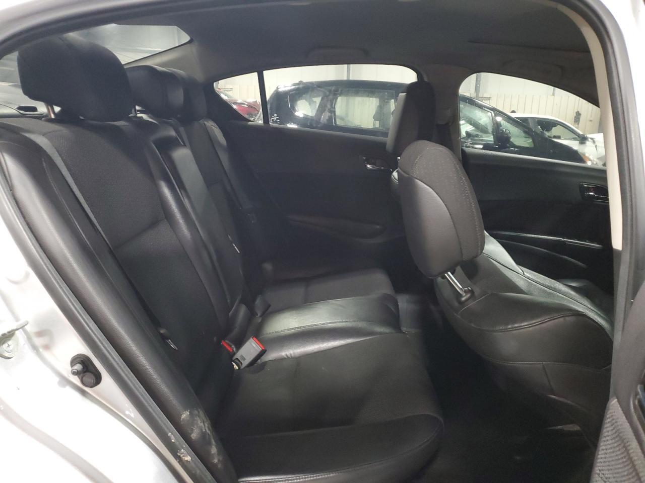 2013 ACURA ILX