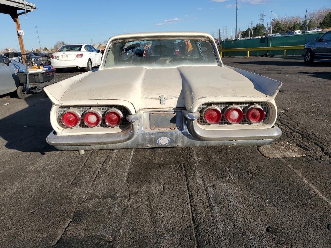 1960 FORD Thunderbird