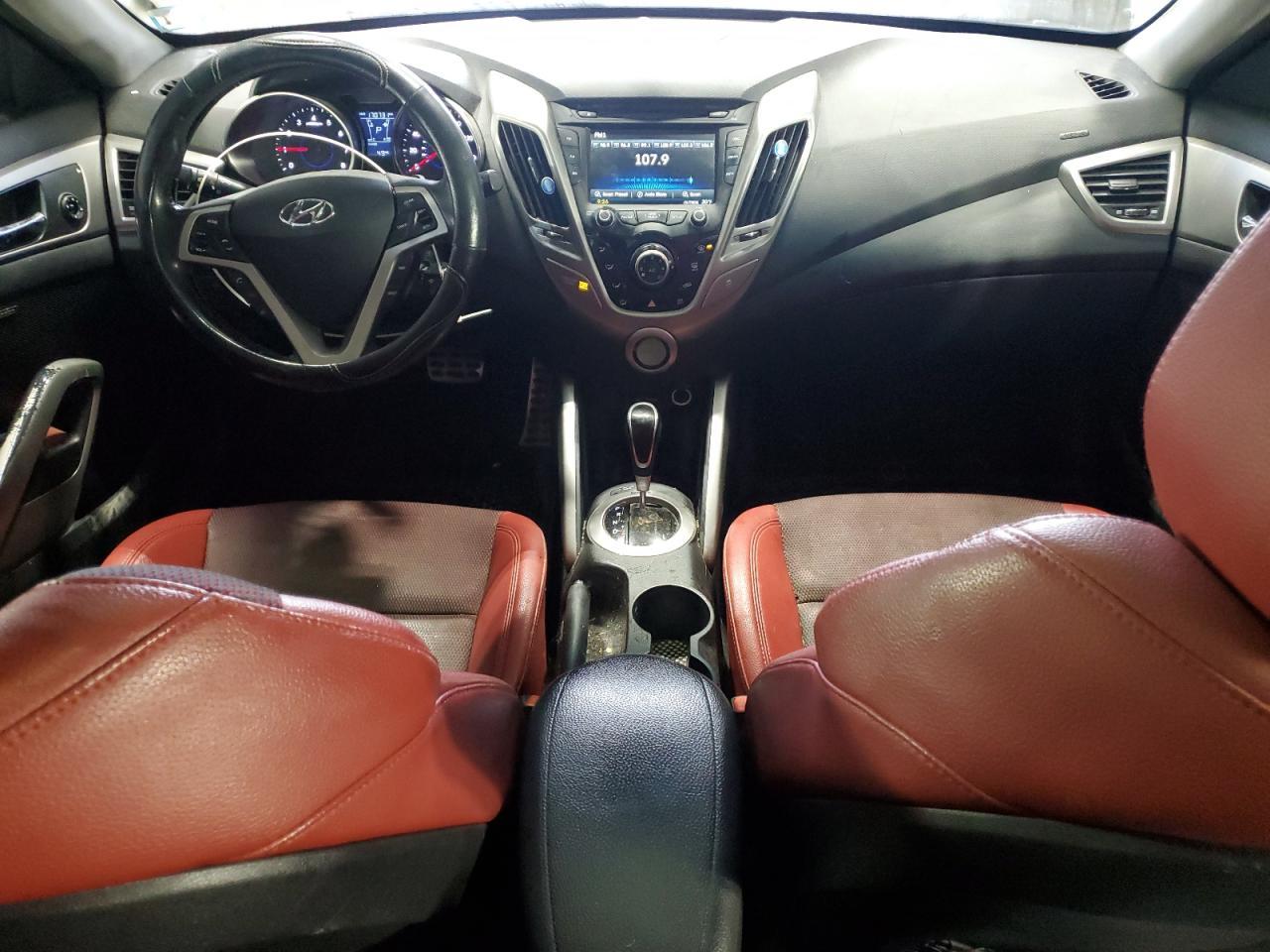 2013 HYUNDAI VELOSTER
