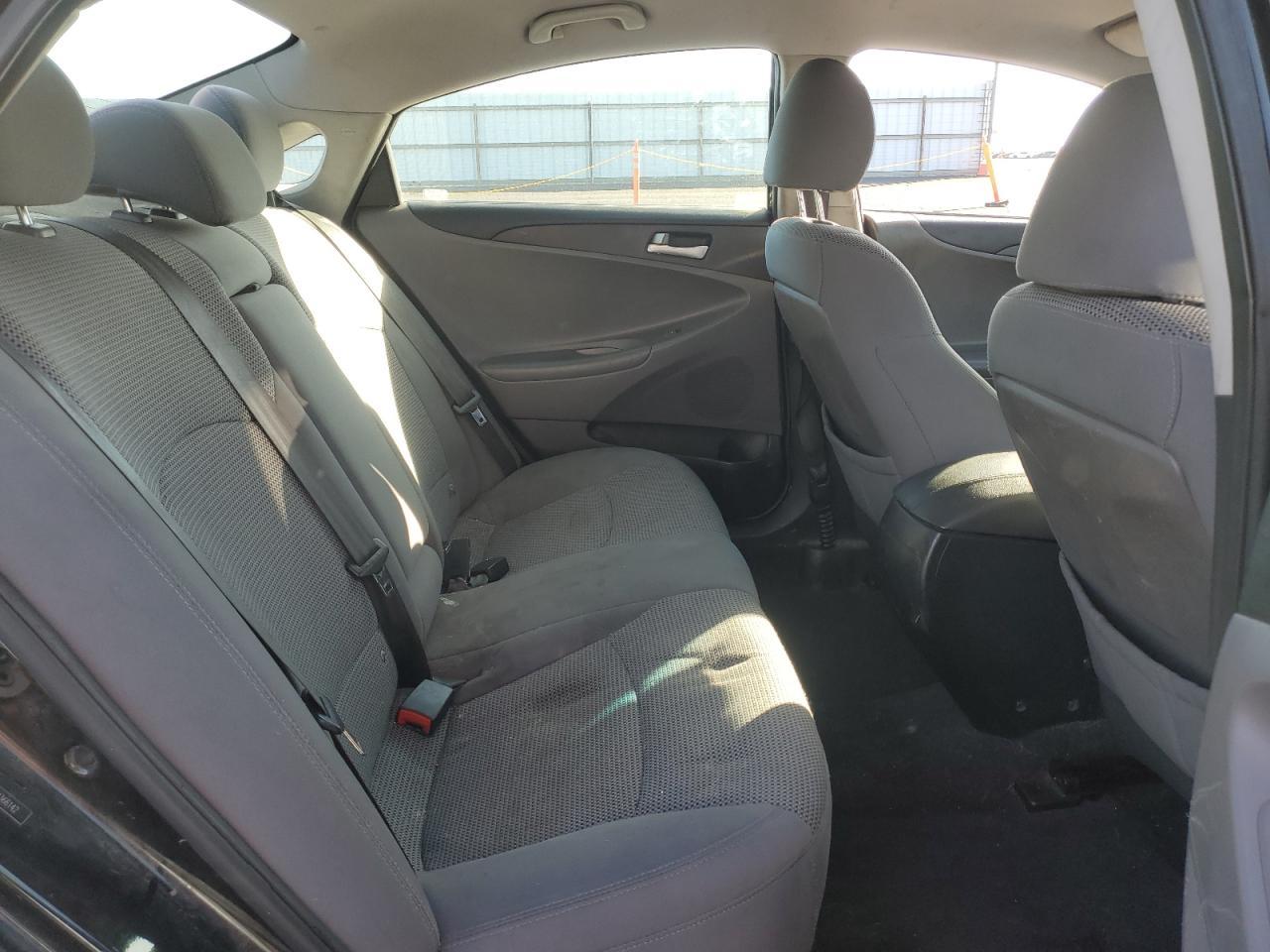 2012 HYUNDAI SONATA