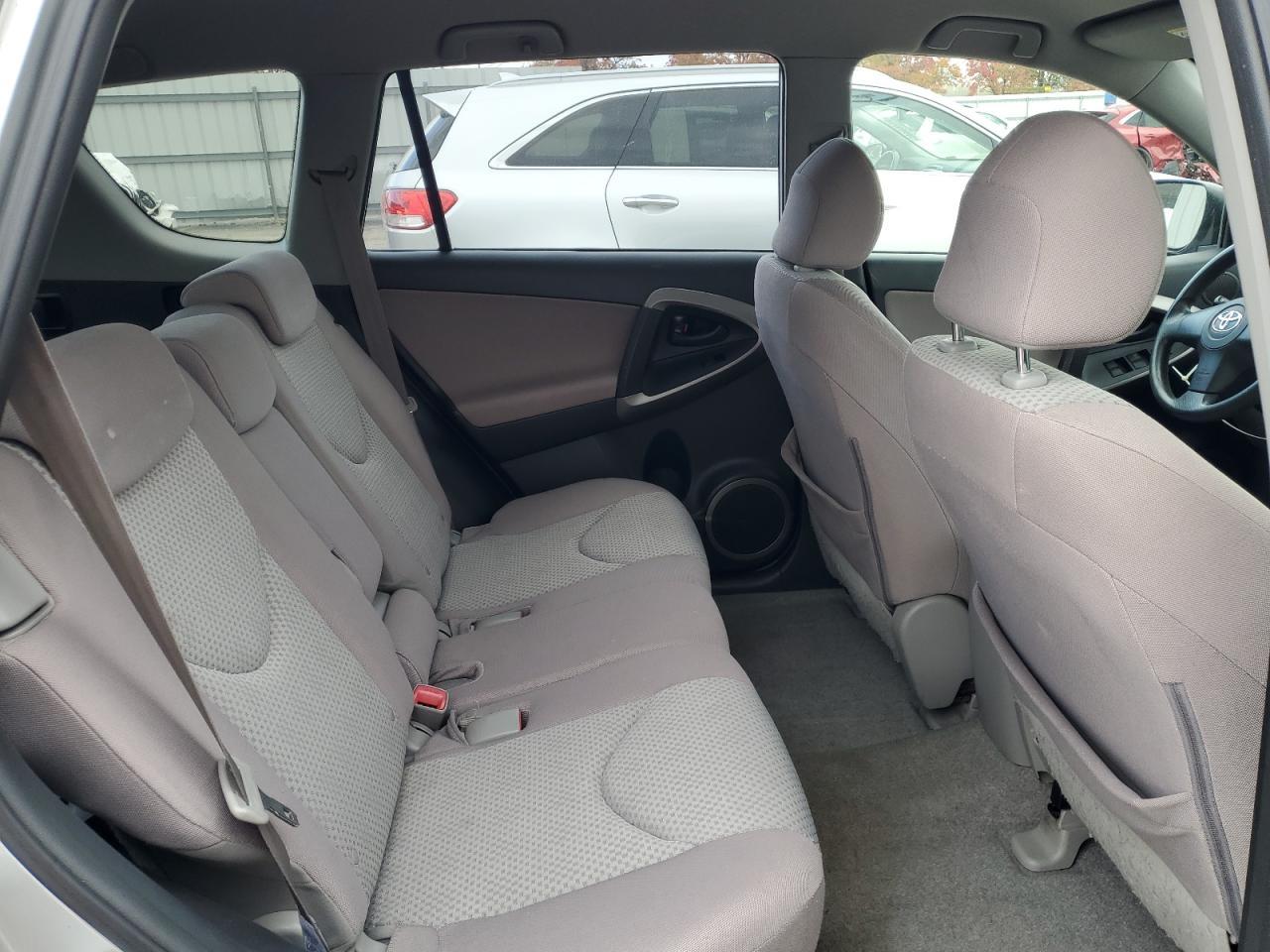 2006 TOYOTA RAV4
