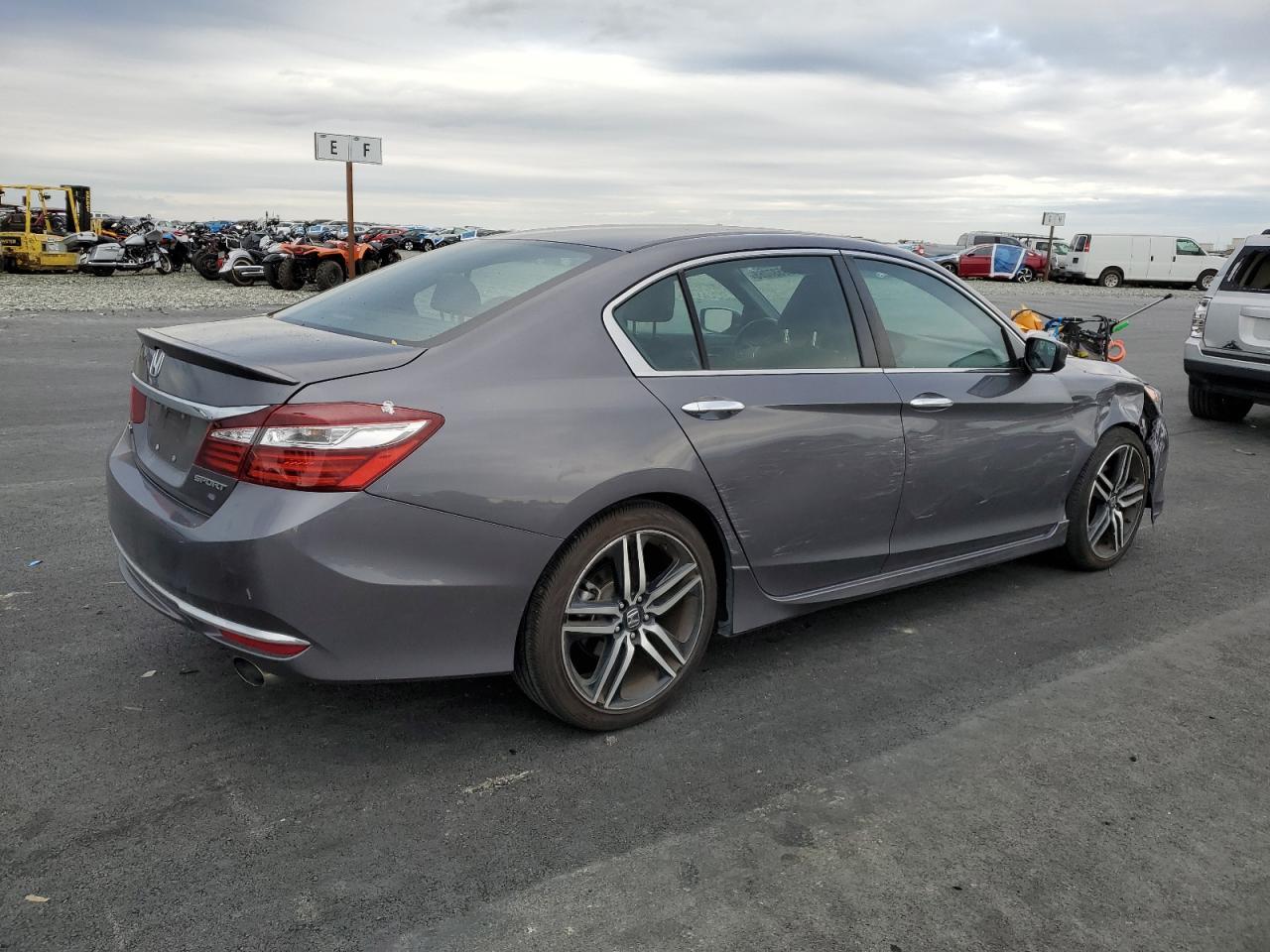 2016 HONDA ACCORD