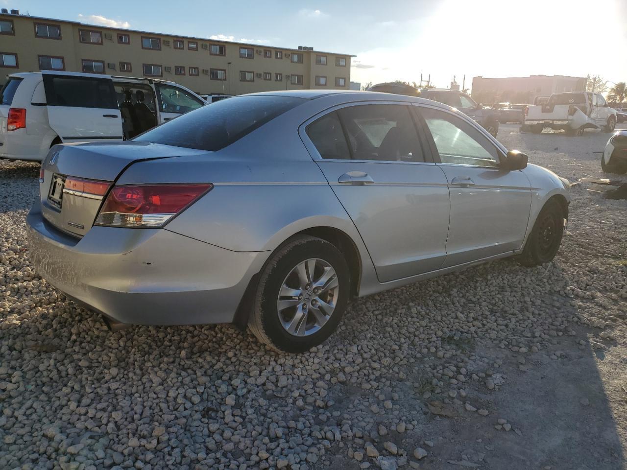 2012 HONDA ACCORD