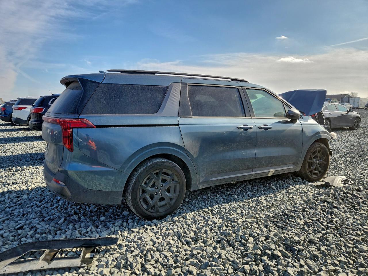 2025 KIA Carnival