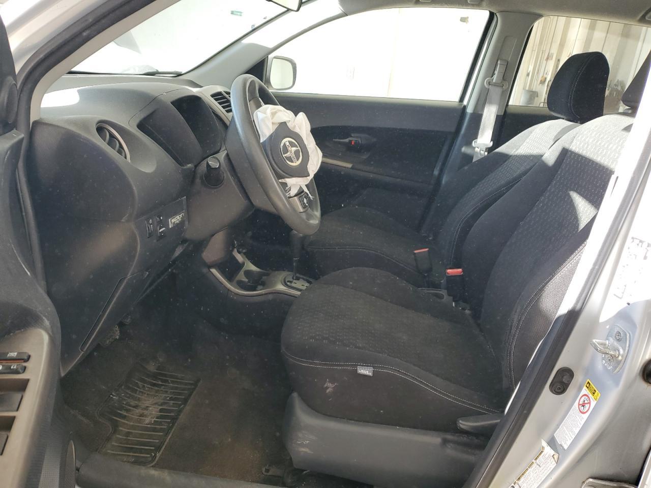 2013 TOYOTA SCION