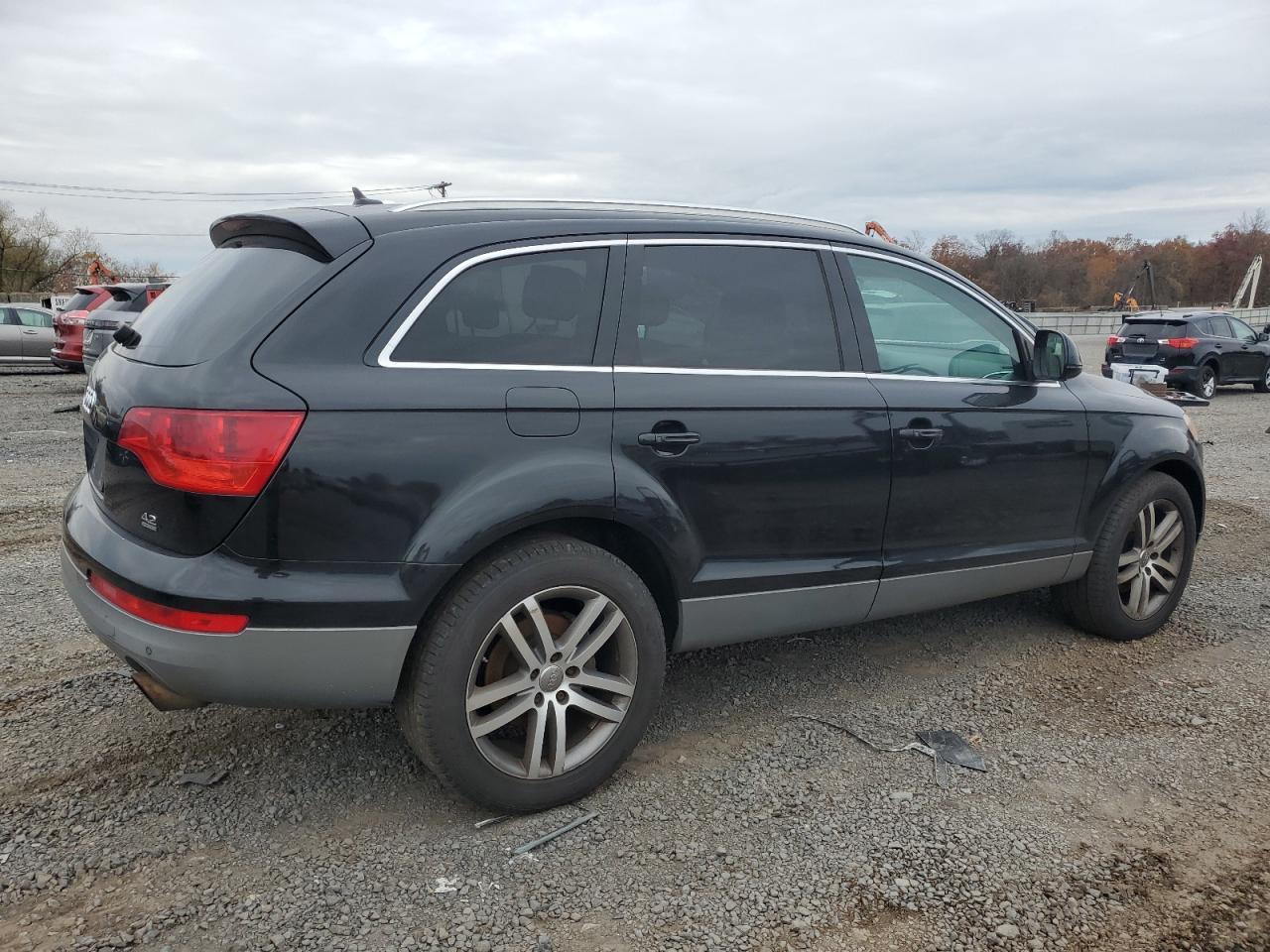 2009 AUDI Q7