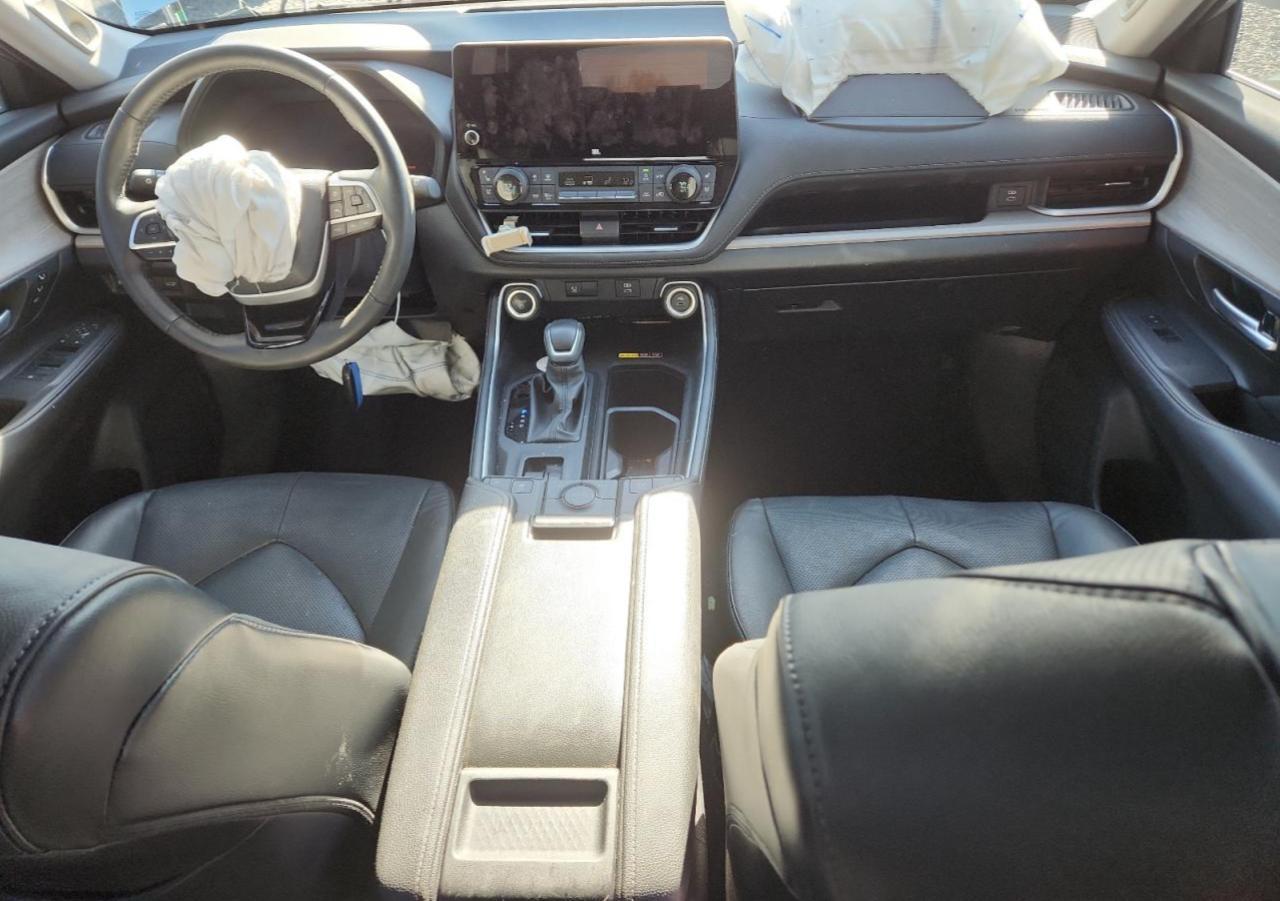 2024 TOYOTA HIGHLANDER