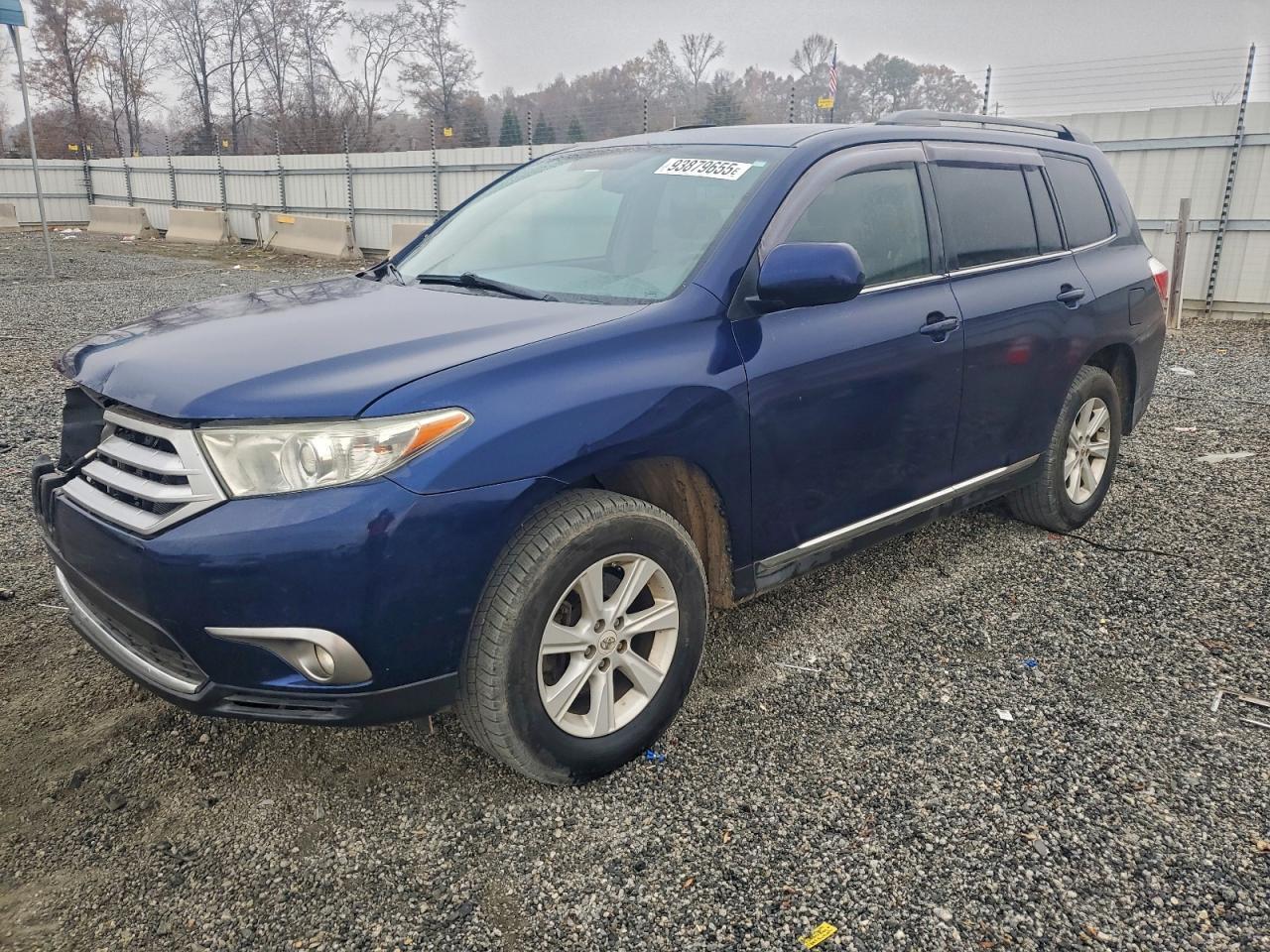2013 TOYOTA HIGHLANDER