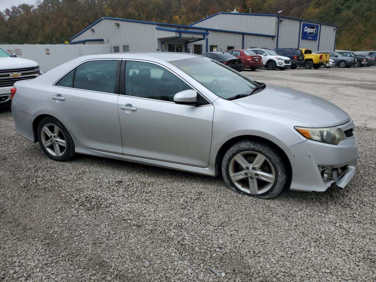 2014 TOYOTA CAMRY