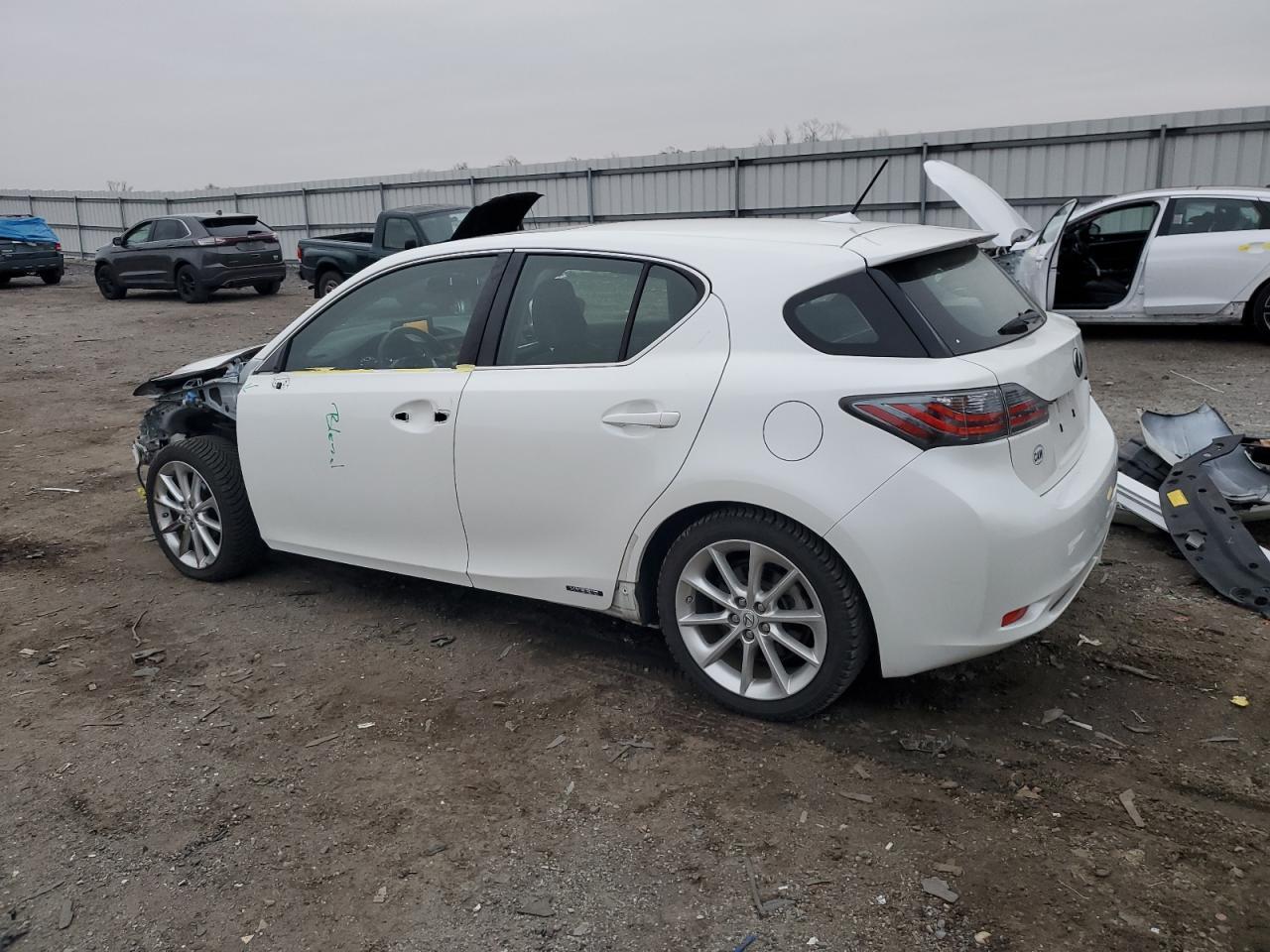 2011 LEXUS CT 200