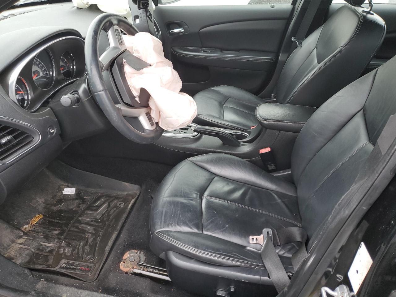 2013 CHRYSLER 200
