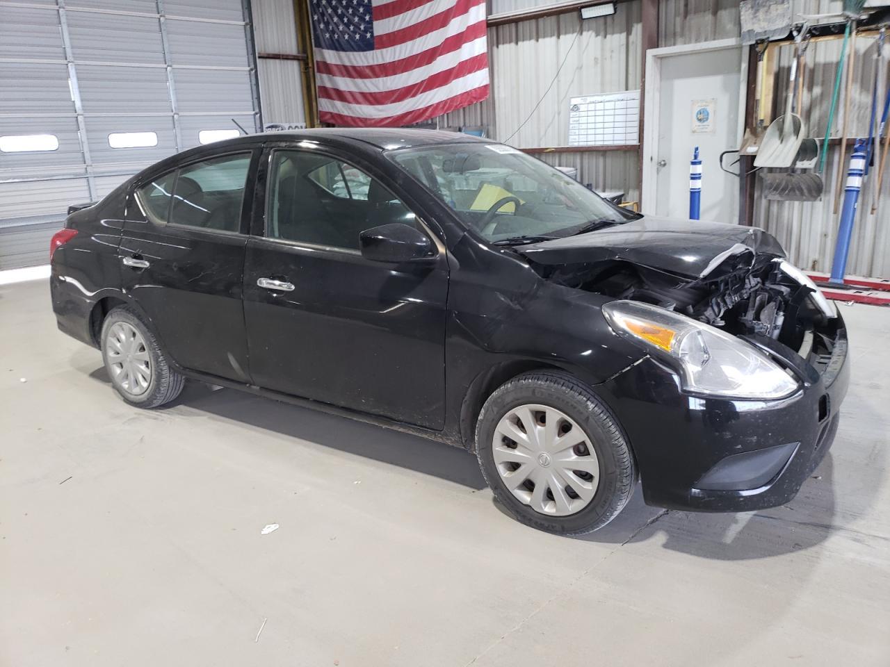 2018 NISSAN VERSA
