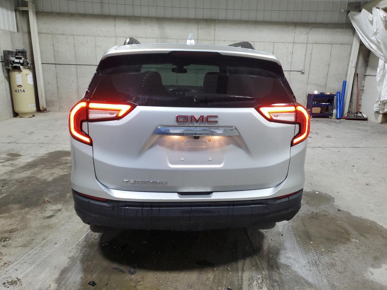 2022 GMC Terrain