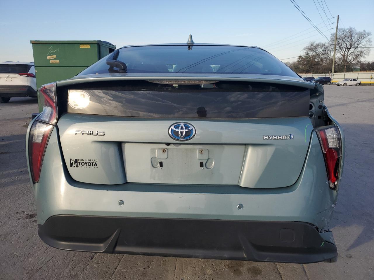 2017 TOYOTA PRIUS