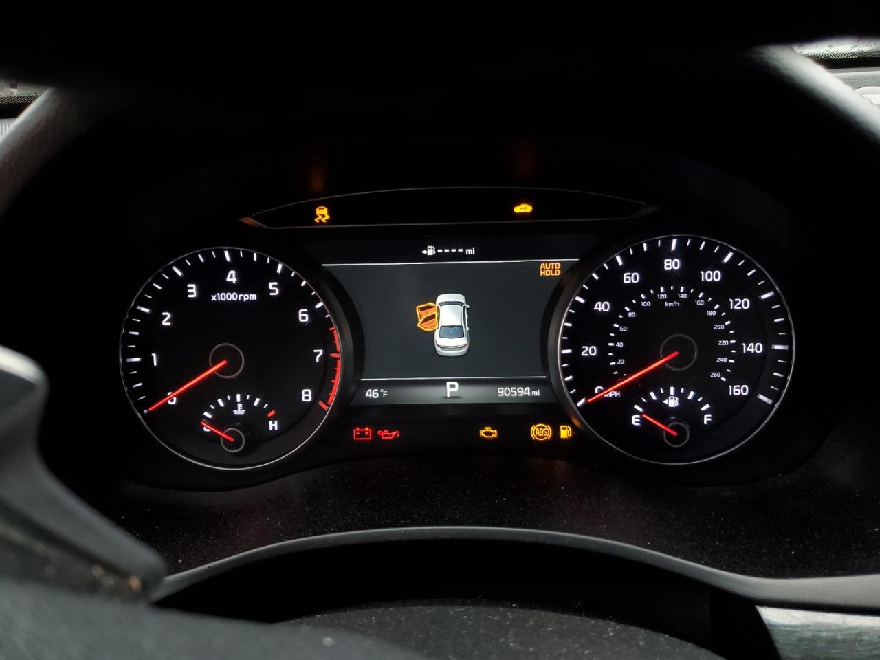 2019 KIA Cadenza