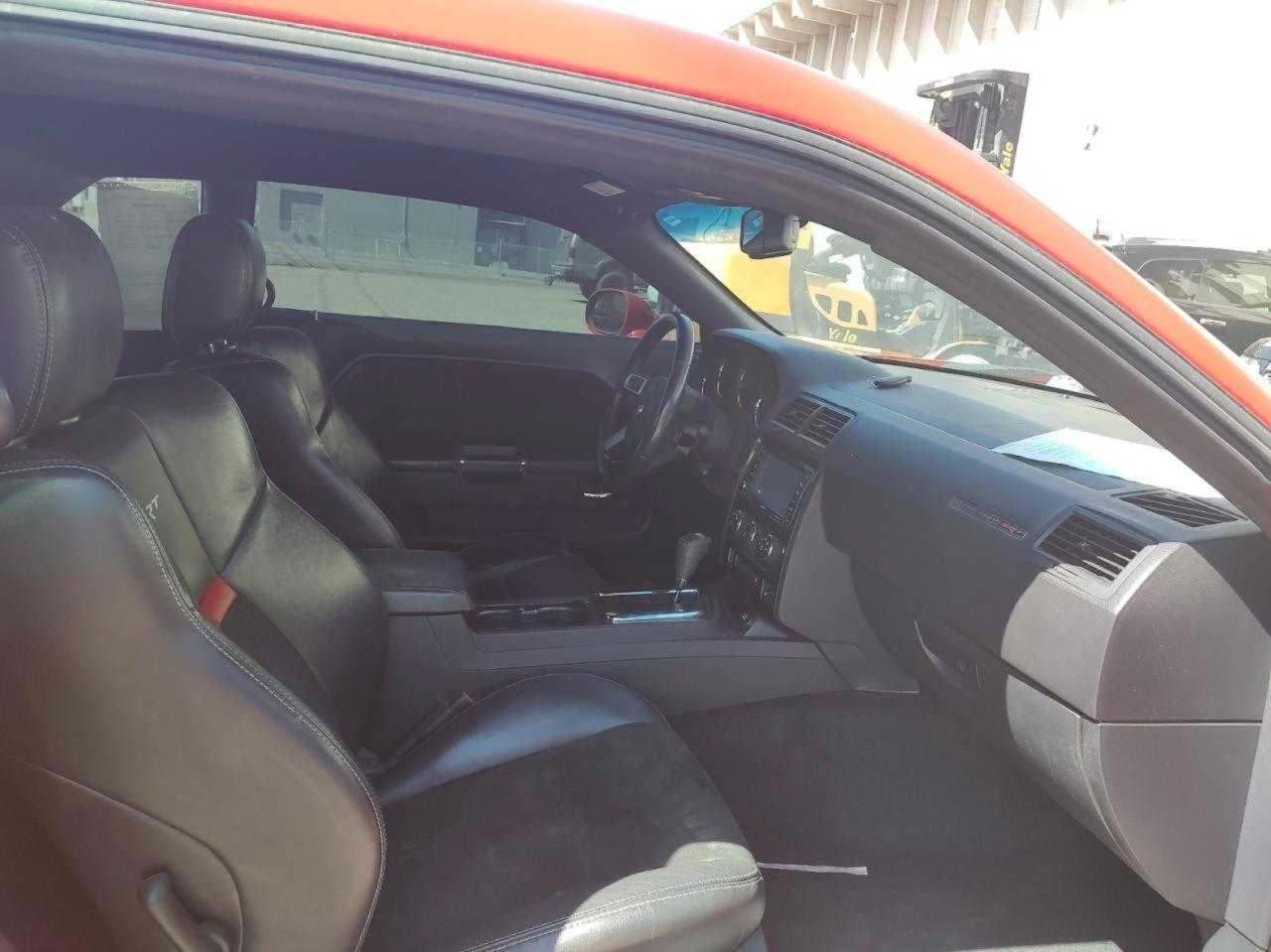 2010 DODGE Challenger