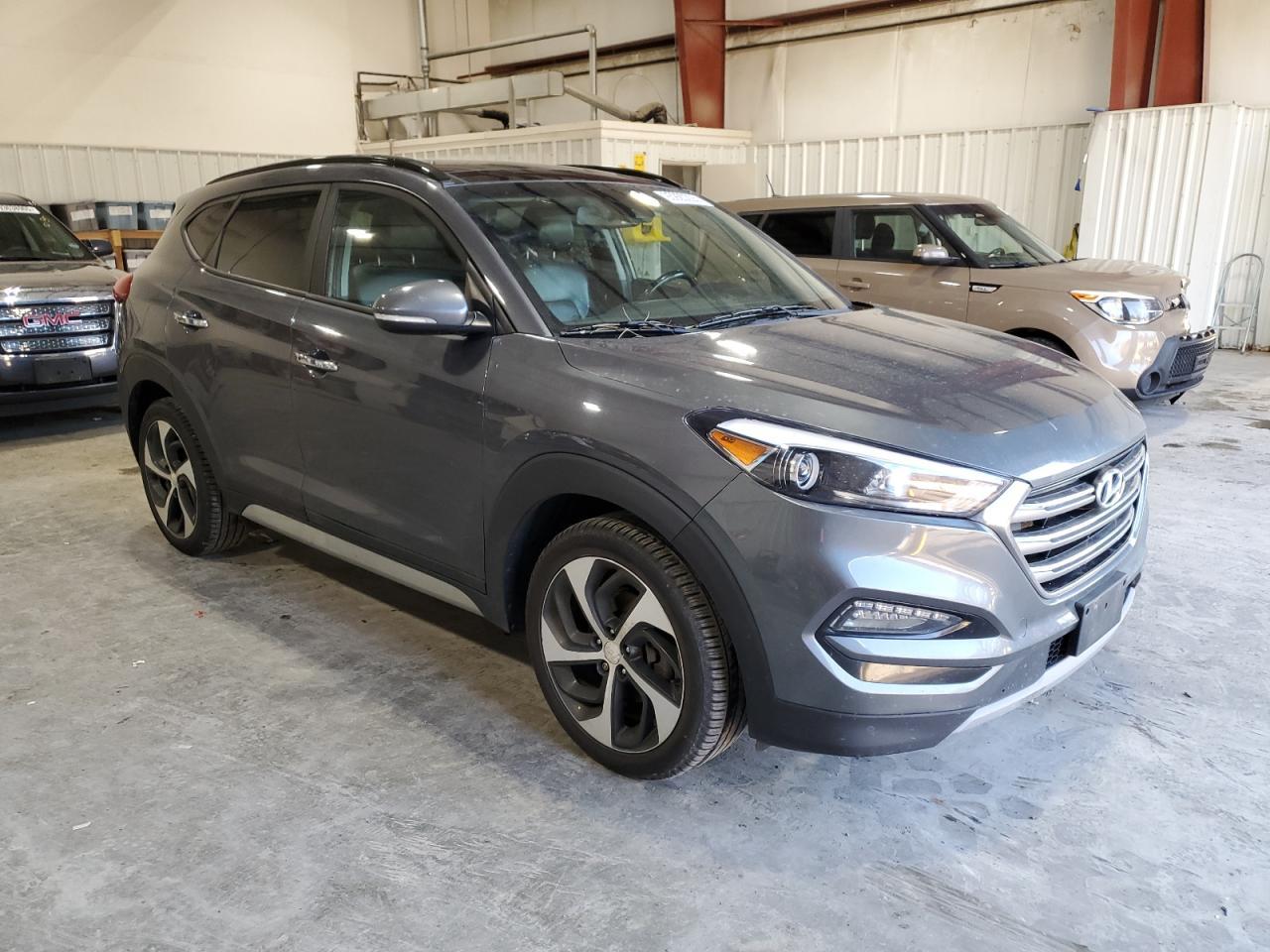 2018 HYUNDAI TUCSON