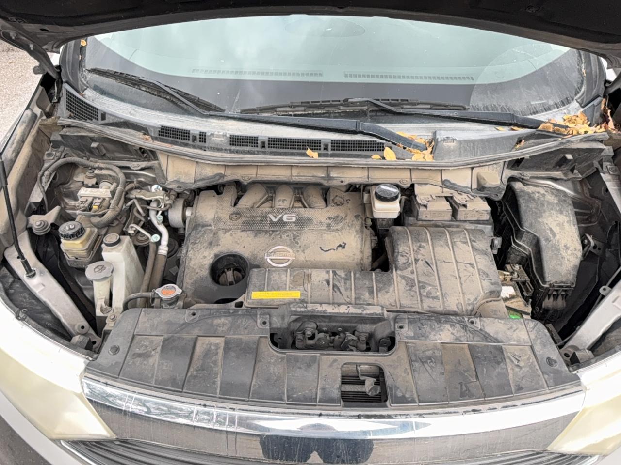 2012 NISSAN Quest