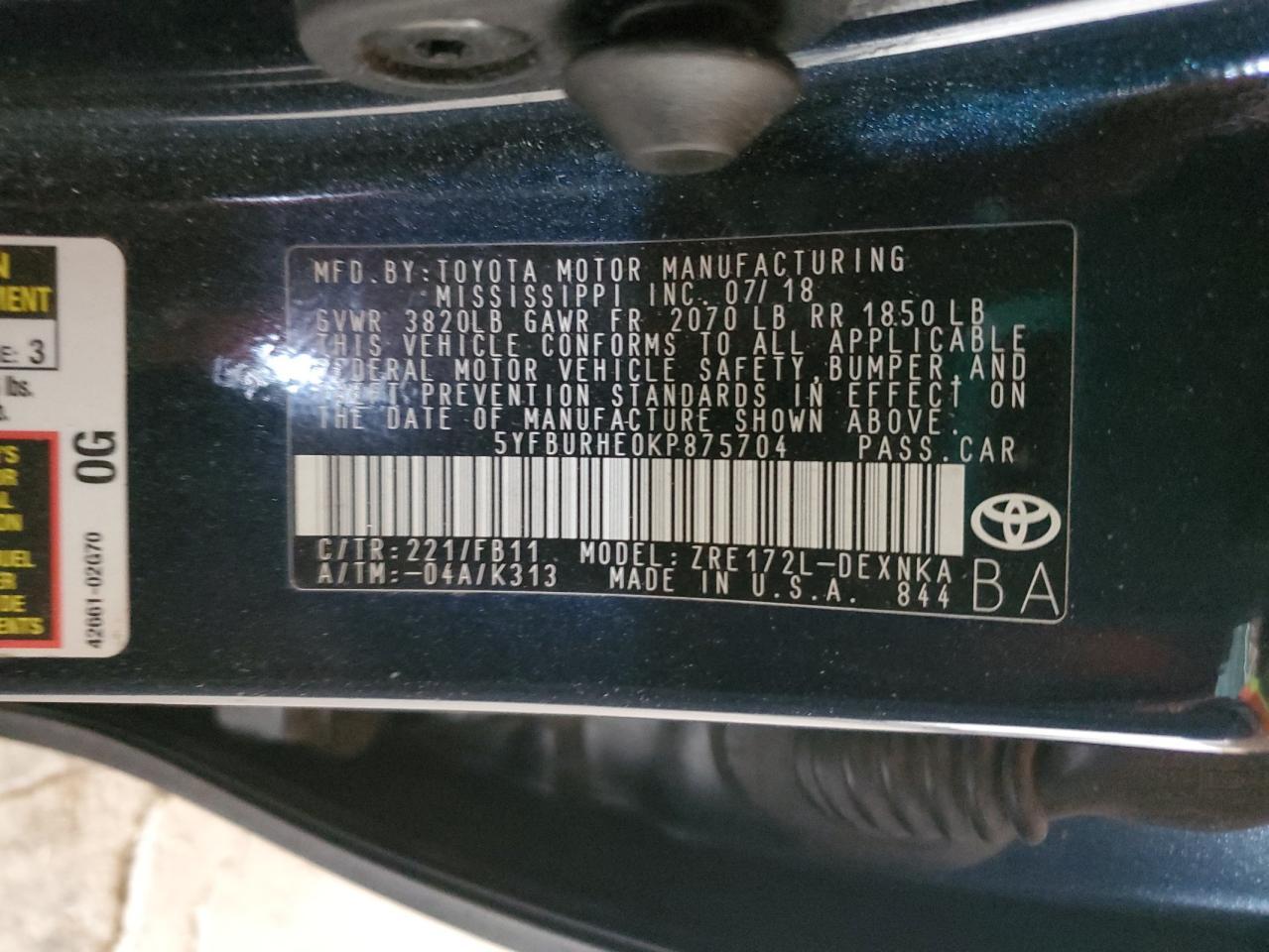 2019 TOYOTA COROLLA