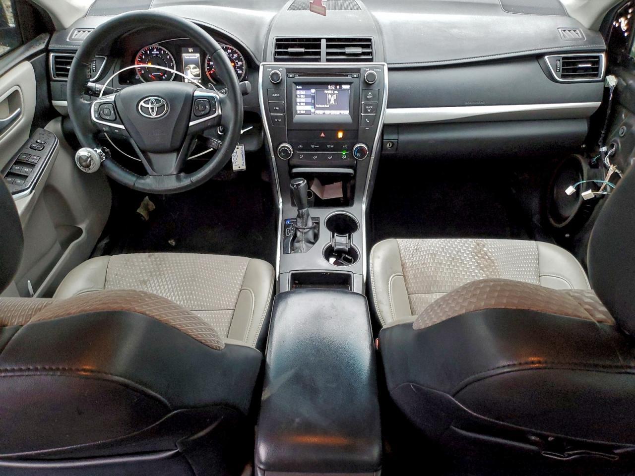 2015 TOYOTA CAMRY