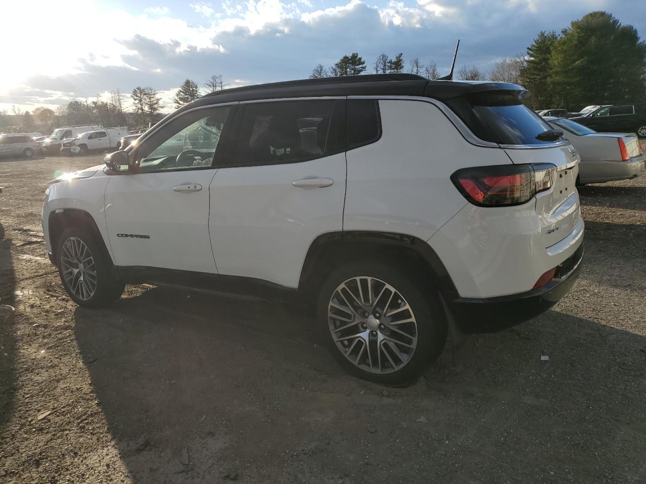 2023 JEEP Compass