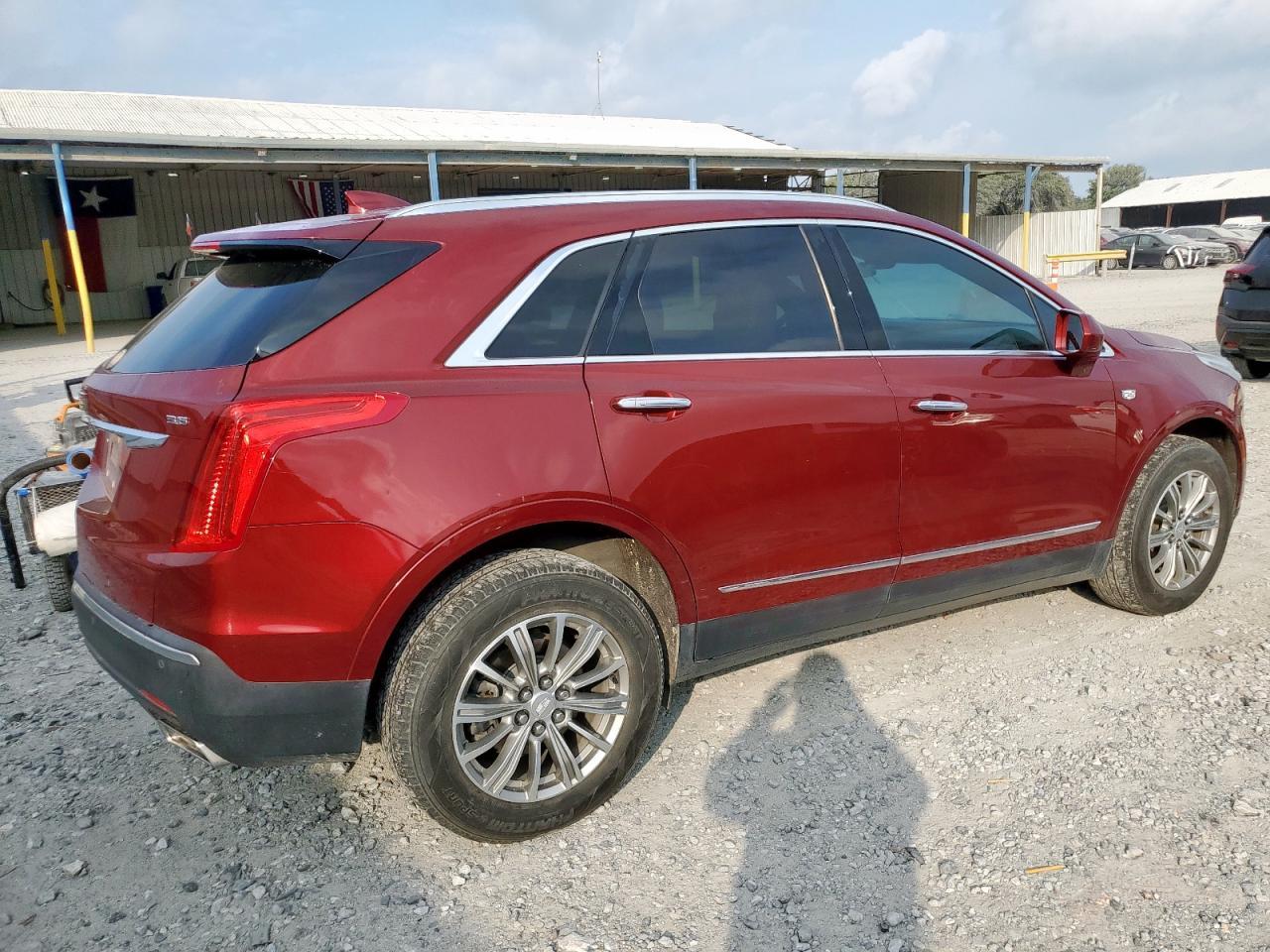 2017 CADILLAC XT5