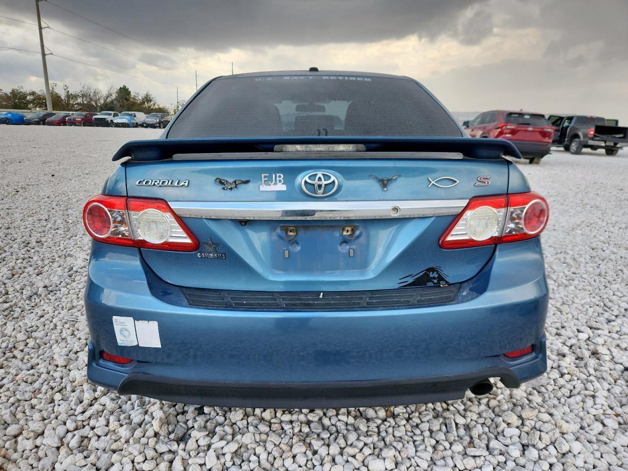 2013 TOYOTA COROLLA